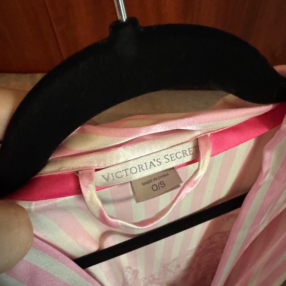 USED Victorias Secret Robe O/S - Picture 3 of 5